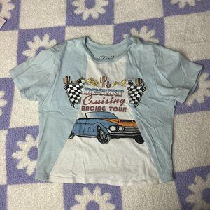 cropped graphic T xs